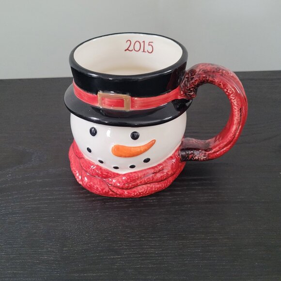 2015 St. Nicholas Square YULETIDE Snowman Mug - Picture 1 of 4